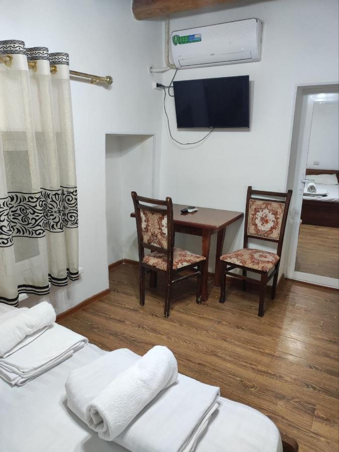 Umar Hotel In The Old City Buchara Exterior foto